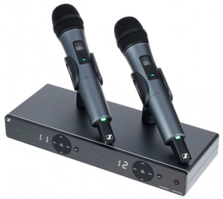 VOCAL EQUIPMENT