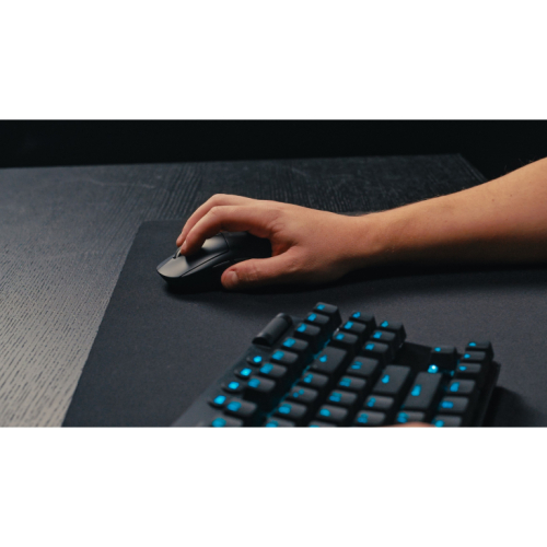 Logitech G PRO X SUPERLIGHT 2 Mouse gaming optical 5 buttons wireless 2.4 GHz USB LIGHTSPEED receiver pink 344740