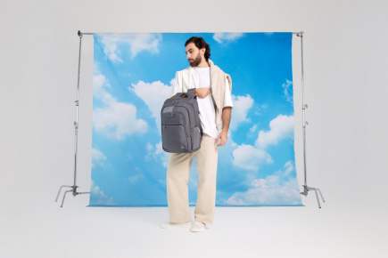 RIVACASE 7561 Laptop Backpack 15.6