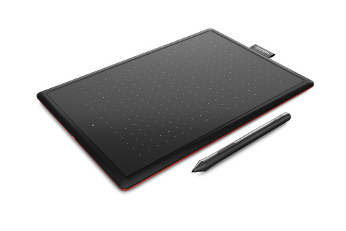 Wacom One by Small graphic tablet Black 2540 lpi 152 x 95 mm USB