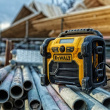 DeWALT DCR020-QW radio Portable Digital Must, Yellow