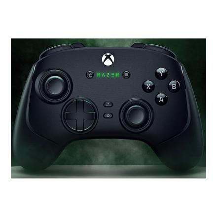 Razer | Wireless Esports Controller for Xbox/PC | Wolverine V3 Pro | Black 440940