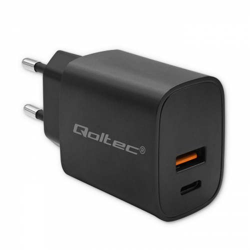 Qoltec GaN POWER PRO charger 1xUSB C, 1xUSB, 30W