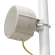 Z MikroTik SXTR&FG621-EA