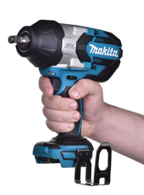Makita DTW1002Z power screwdriver/impact driver 2200 RPM Black, Green