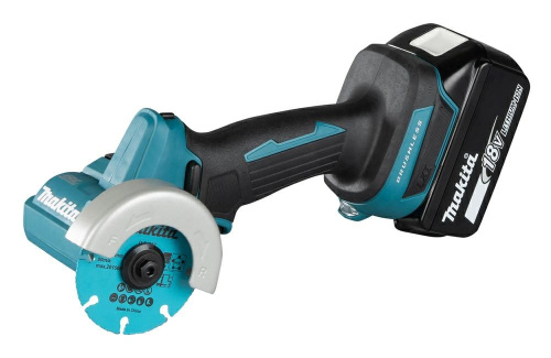 Makita Cut-off saw with 76mm blade, 18V, model DMC300RTJ, includes two 5.0Ah batteries