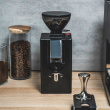 la Pavoni LPGKBN02EU coffee grinder 310 W Black