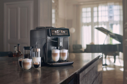 Saeco Xelsis Deluxe SM8785 Fully Automatic Espresso Machine