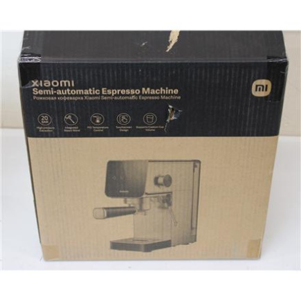 Восстановленный. Xiaomi Semi-automatic Espresso Machine | Xiaomi Espresso Machine | Pump pressure 20 bar | Built-in milk frother | Semi-automatic | 1350 W | Silver/Черный | DAMAGED PACKAGING