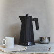 Veekeetja temperatuuri näidikuga, Alessi Plissé 1,7 L, Must