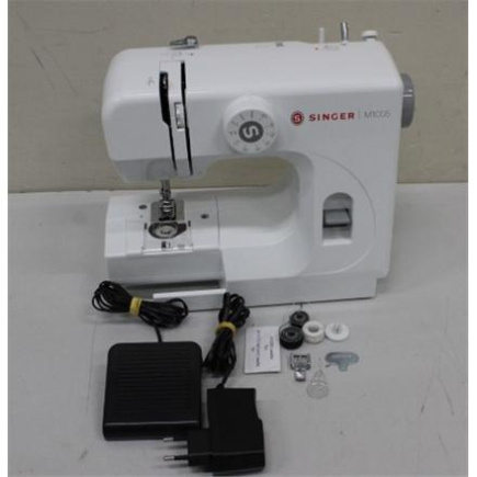 Taastatud. Singer M1005 Sewing Machine, White | Singer | Sewing Machine | M1005 | Number of stitches 11 | Number of buttonholes 1 | White | DAMAGED PACKAGING, USED, REFURBISHED, SCRATCHED