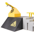 Tech Deck , Pyramid Shredder, X-Connect Park Creator, Customizable and Buildable Ramp Set with Exclusive Fingerboard, Kids Toy for Ages 6 and up