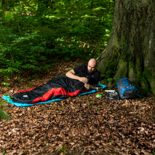 NILS CAMP NC2012 sleeping bag Black and red