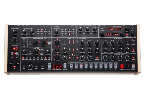 Sequential Trigon 6 Desktop - polyphonic analogue synthesiser