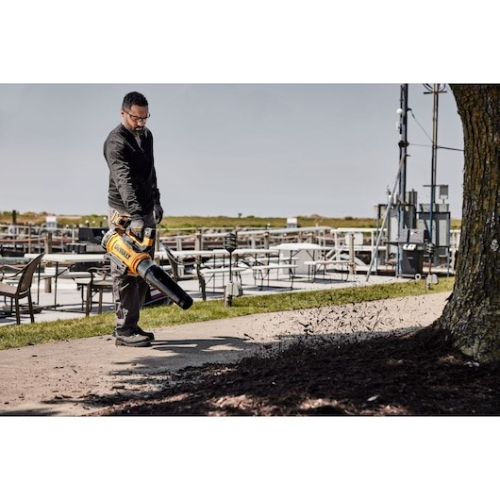 DeWALT DCMBL777X1-QW leaf blower