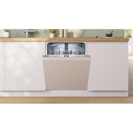 Dishwasher | SMV4HAX19E | Built-in | Width 60 cm | Number of place settings 13 | Number of programs 6 | Energy efficiency class D | Display | AquaStop function | White