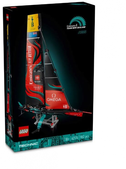 LEGO Emirates Team New Zealand AC75 Yacht