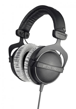 Beyerdynamic DT 770 PRO Headphones Wired Head-band Music Black