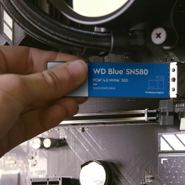 TRANSCEND 32GB SSD 6.35cm IDE MLC TS32GPSD330 
